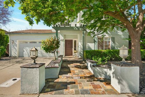 2115 Bearden St, Davis, CA, 95618-7645 | Card Image
