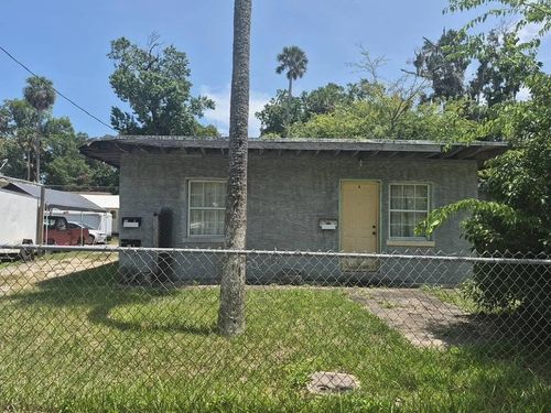713 North St, DAYTONA BEACH, FL, 32114-2517 | Card Image