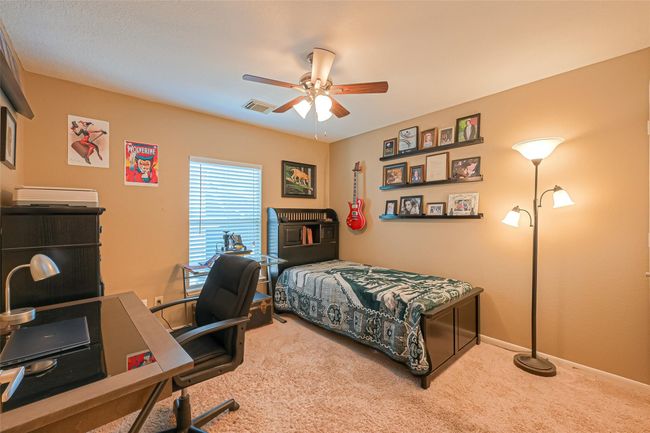 Bedroom 3. This room has since been painted an off-white color. | Image 34