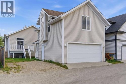 68 Silver Springs Way, Airdrie, AB, T4B2R6 | Card Image