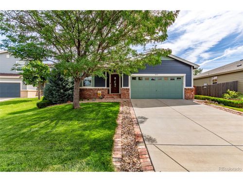 802 Lonewolf Cir, Lochbuie, CO, 80603-7770 | Card Image