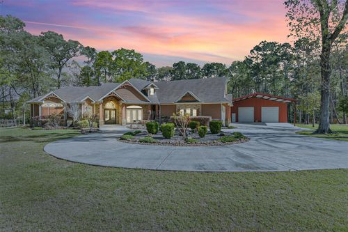 427 Lassen Villa Ct, Huffman, TX, 77336-1420 | Card Image
