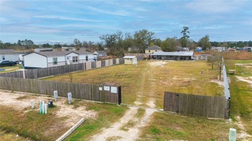 119 Road 5217, Cleveland, TX, 77327-4735 | Card Image