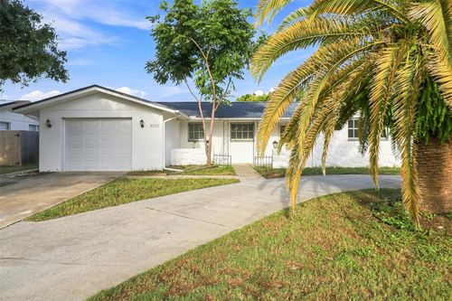 10121 Oleander Dr, PORT RICHEY, FL, 34668-3254 | Card Image