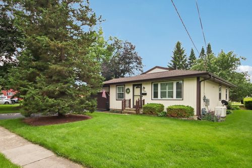 109 Weaver Drive, Cary, IL, 60013 | Card Image