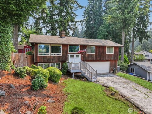 5310 W Tapps Dr E, Lake Tapps, WA, 98391-8759 | Card Image