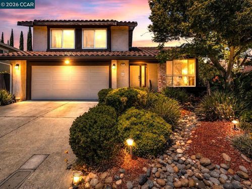 2307 Oak Glen Cir, Martinez, CA, 94553 | Card Image