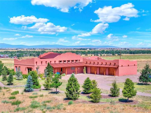 5549 Yulle Rd, Bennett, CO, 80102-9010 | Card Image