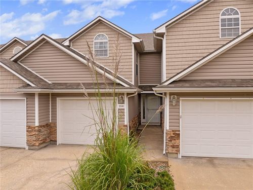 21141 Millridge St, Spring Hill, KS, 66083-6506 | Card Image