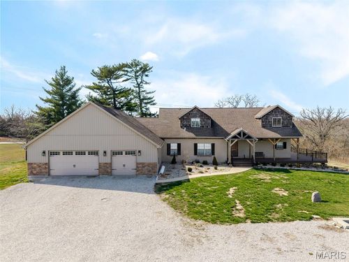 4242 Quirin Rd, Smithton, IL, 62285-2800 | Card Image