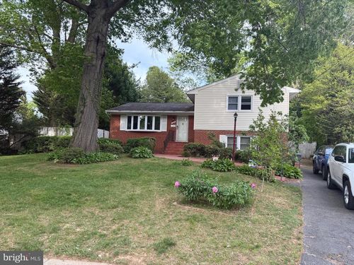 1631 Warner Ave, MCLEAN, VA, 22101-5038 | Card Image