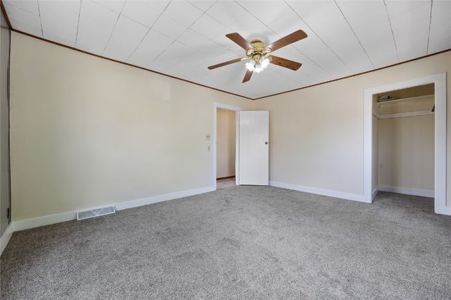 401 7 Th Ave, House other with 3 bedrooms, 2 bathrooms and null parking in Clarence IA | Image 19