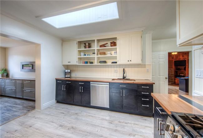 1092 Queen St, House other with 4 bedrooms, 2 bathrooms and 6 parking in New Dundee ON | Image 13