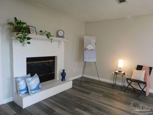 5827 Princeton Dr, Pensacola, FL, 32526-3754 | Card Image