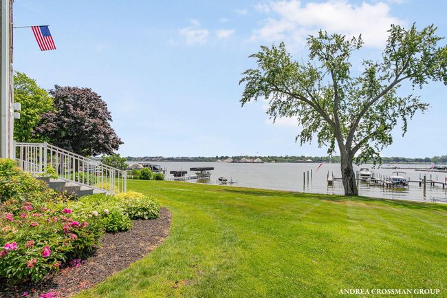 61-web-or-mls-422-howard-ave | Image 4