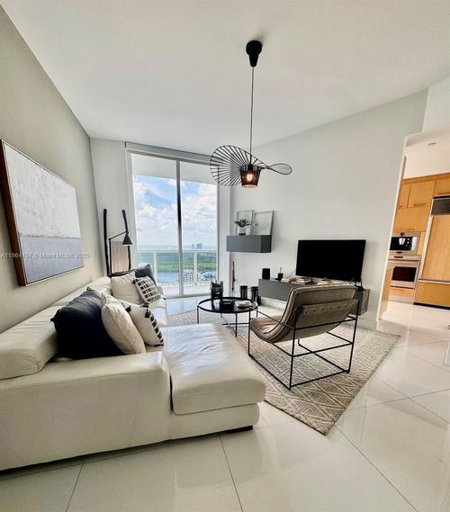 apt-2905-15901 Collins Ave, Sunny Isles Beach, FL, 33160-4149 | Card Image
