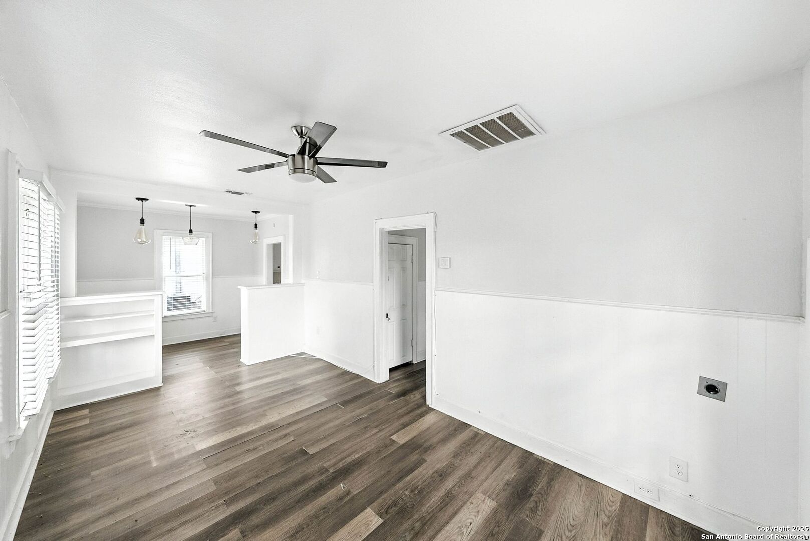 Commercial Sale in San Antonio 5