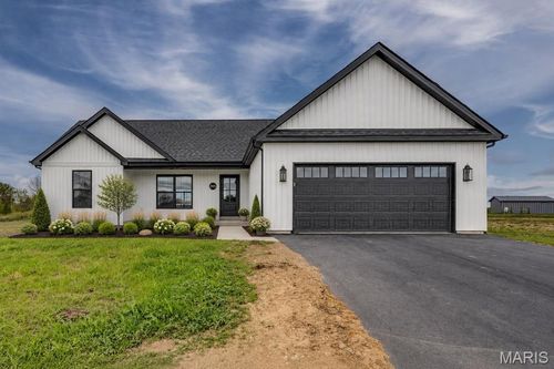 2921 Christina Ct, Farmington, MO, 63640-8228 | Card Image
