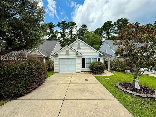 130 Crossings Blvd, Bluffton, SC, 29910-7952 | Card Image