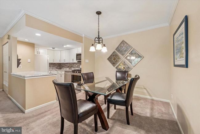 290 - 290 Old Forge Xing, Condo with 2 bedrooms, 2 bathrooms and null parking in DEVON PA | Image 7
