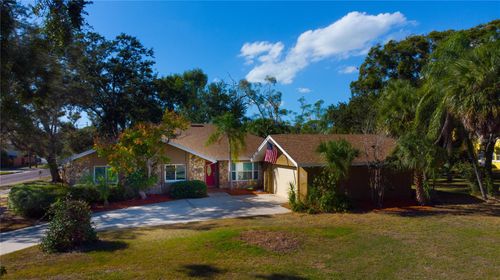 547 Oleander Way S, ST PETERSBURG, FL, 33707-2113 | Card Image