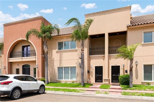 7009 N 3rd St, McAllen, TX, 78504-2285 | Card Image