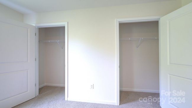 Primary bedroom closet | Image 18