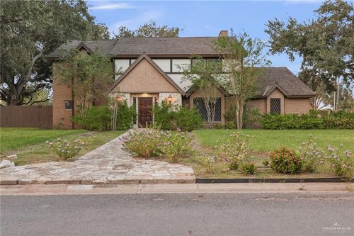 201 Chris Ln, McAllen, TX, 78503-1310 | Card Image