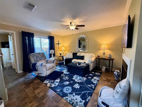 120-418 Garland Dr, Lake Jackson, TX, 77566-6270 | Card Image