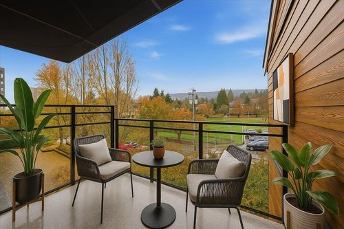 406-1340 Duchess Ave, West Vancouver, BC, V7T1H6 | Card Image