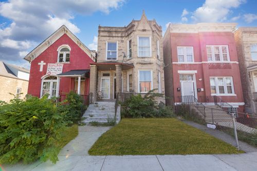 1921 S Homan Ave, Chicago, IL, 60623-2635 | Card Image