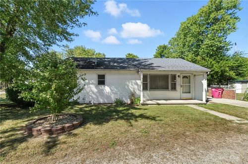 301 Spring St, West Milton, OH, 45383-1721 | Card Image