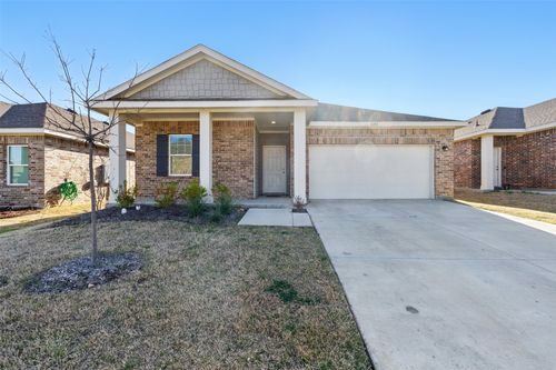 10353 Burnfoot Ln, Crowley, TX, 76036-4216 | Card Image