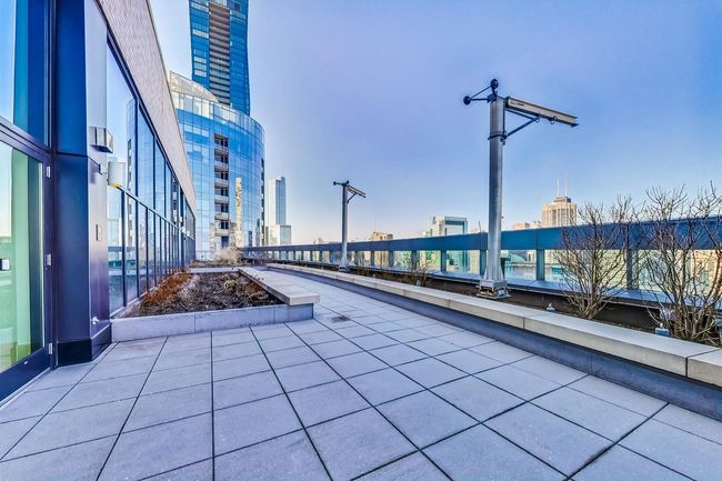 UNIT-1405 - 450 E Waterside Dr, Condo with 1 bedrooms, 1 bathrooms and 1 parking in Chicago IL | Image 45