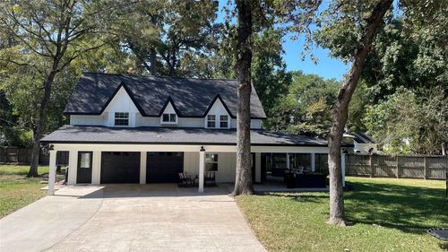 819 Sentinel Oaks, Pinehurst, TX, 77362-4021 | Card Image