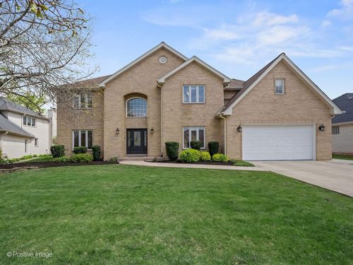 6437 Davane Ct, Downers Grove, IL, 60516-3057 | Card Image