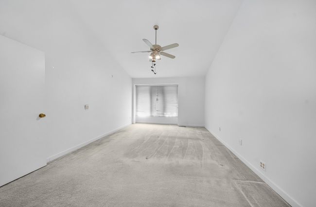 4123 Foxpointe Dr, Condo with 2 bedrooms, 2 bathrooms and null parking in West Bloomfield MI | Image 23
