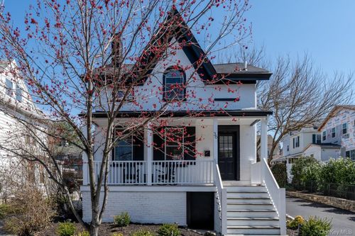 36 Storm St, Tarrytown, NY, 10591-3309 | Card Image