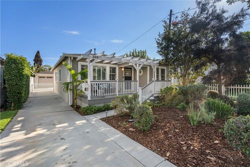 208 W Walnut Ave, El Segundo, CA, 90245-2258 | Card Image