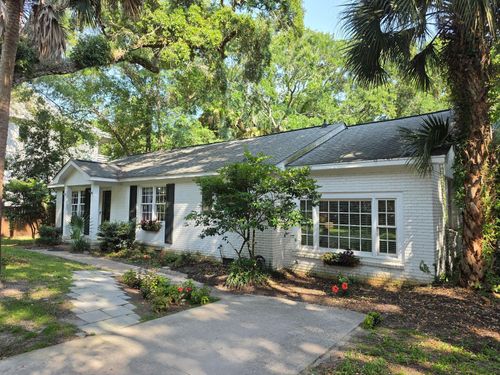 256 Forest Trl, Isle of Palms, SC, 29451-2528 | Card Image