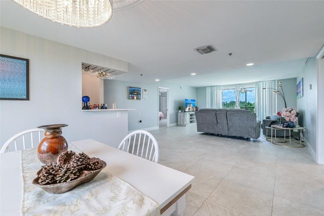 APT-708B - 3910 Inverrary Blvd, Condo with 3 bedrooms, 3 bathrooms and null parking in Lauderhill FL | Image 4