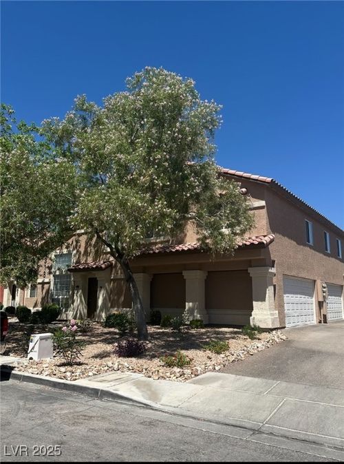 4318 Woodwell St, Las Vegas, NV, 89147-7131 | Card Image