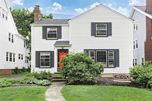 2292-2290 S Overlook Rd, Cleveland Heights, OH, 44106-3105 | Card Image