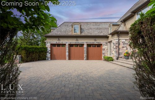 2937 Turtle Pond Ct, Bloomfield Hills, MI, 48302-0720 | Card Image