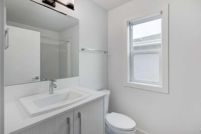 212 - 669 Savanna Blvd Ne, Home with 3 bedrooms, 2 bathrooms and 2 parking in Calgary AB | Image 25