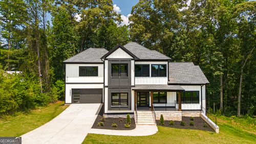535 Michael Cir, Monroe, GA, 30655-8469 | Card Image