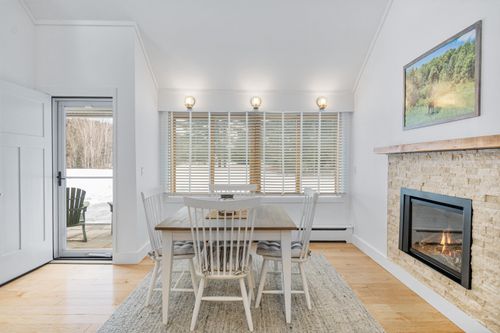2a-60 Village Green Dr, Stowe, VT, 05672-5465 | Card Image
