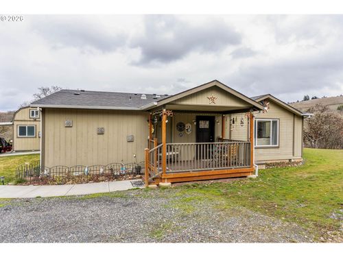 12 Mt Adams View Rd, Lyle, WA, 98635-9459 | Card Image