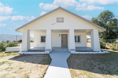 14055 Palm St, Cabazon, CA, 92230-3402 | Card Image