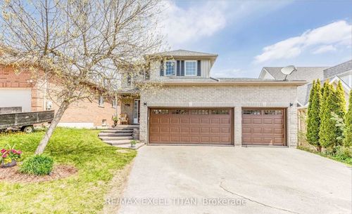 3196 Bass Lake Sideroad E, Orillia, ON, L3V7Y5 | Card Image